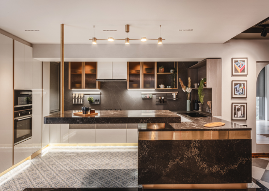 Luxury Modular Kitchen